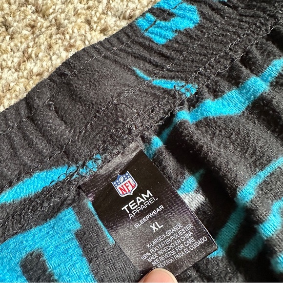 Carolina Panthers  Men's Takeaway Flannel Logo Sleep Pants NFL Men Size X- Large - Picture 3 of 7